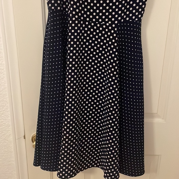 Navy & white Danny & Nicole polka dot swing dress with belt - Picture 4 of 8